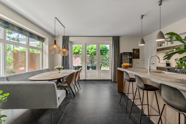 Vrijstaande woning te koop: Hoevenweg 55, Hagestein