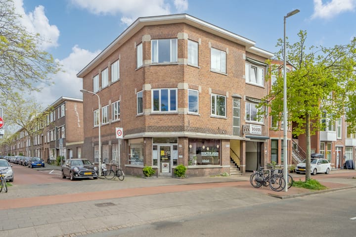 Appartement te koop: Loosduinseweg 1063, 'S-Gravenhage