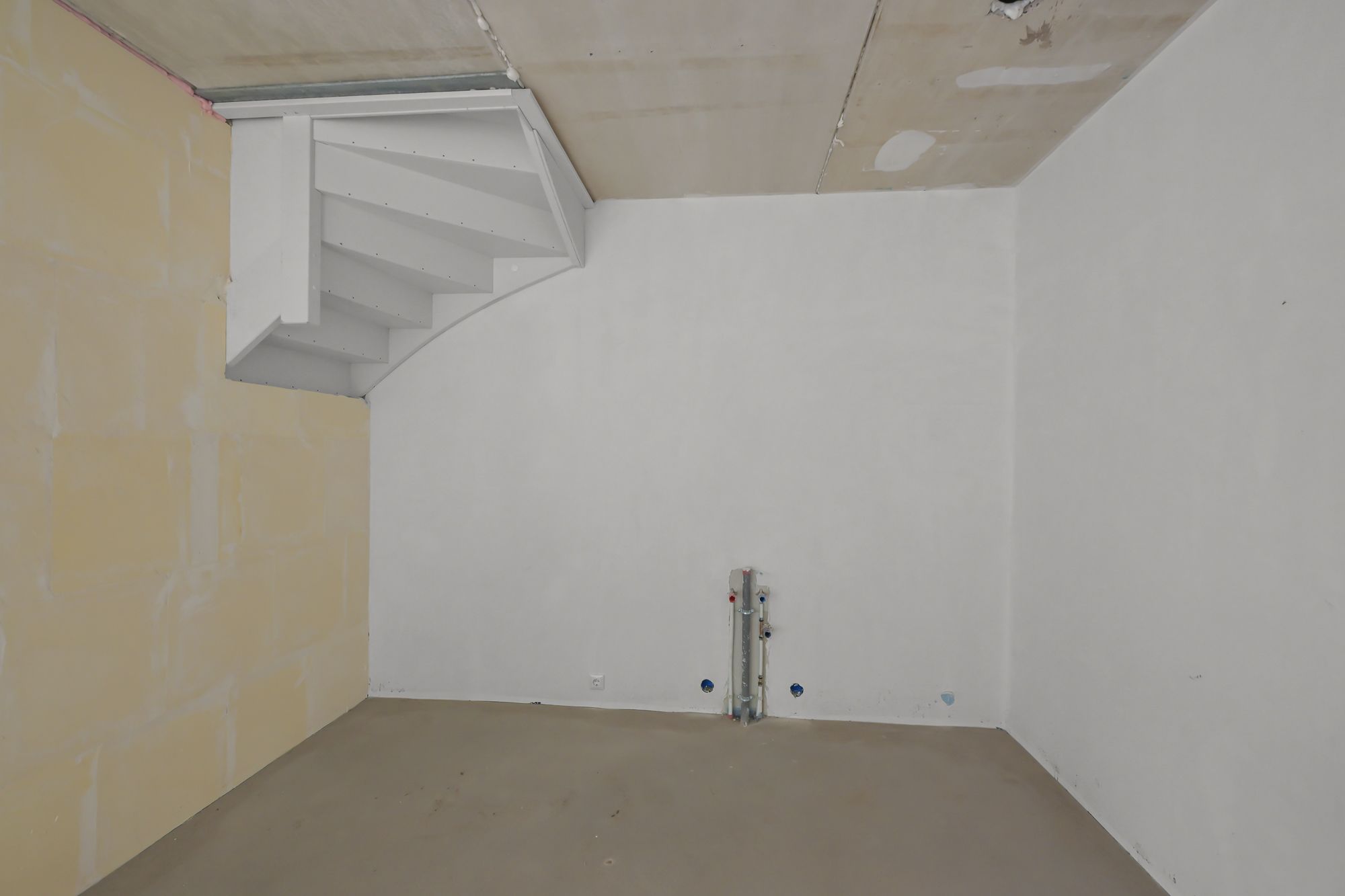 Photo 12 of Van Moerkerkenstraat 81