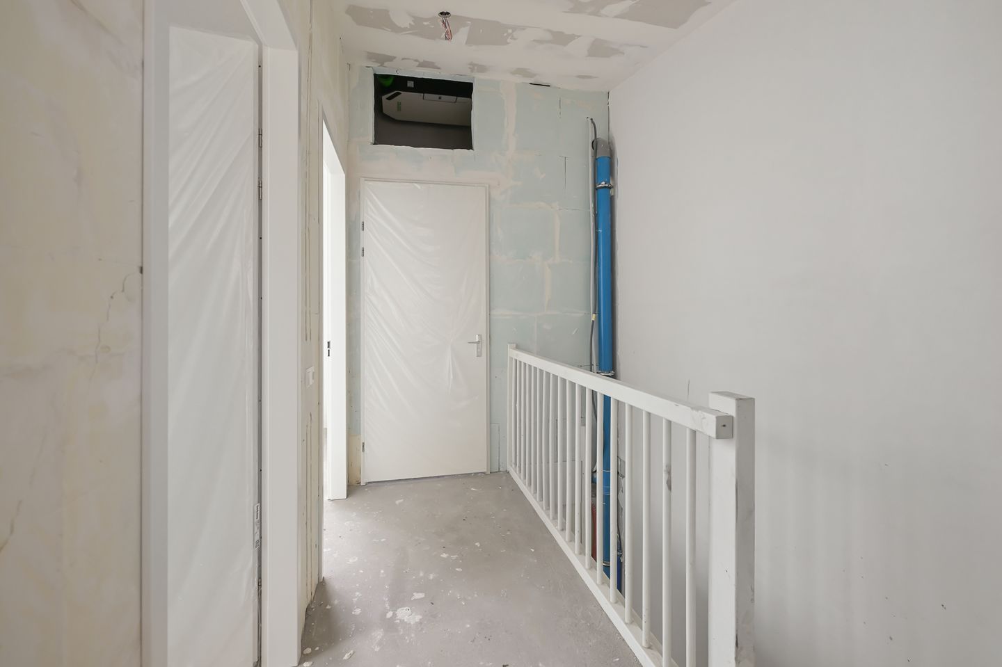 Photo 19 of Van Moerkerkenstraat 81