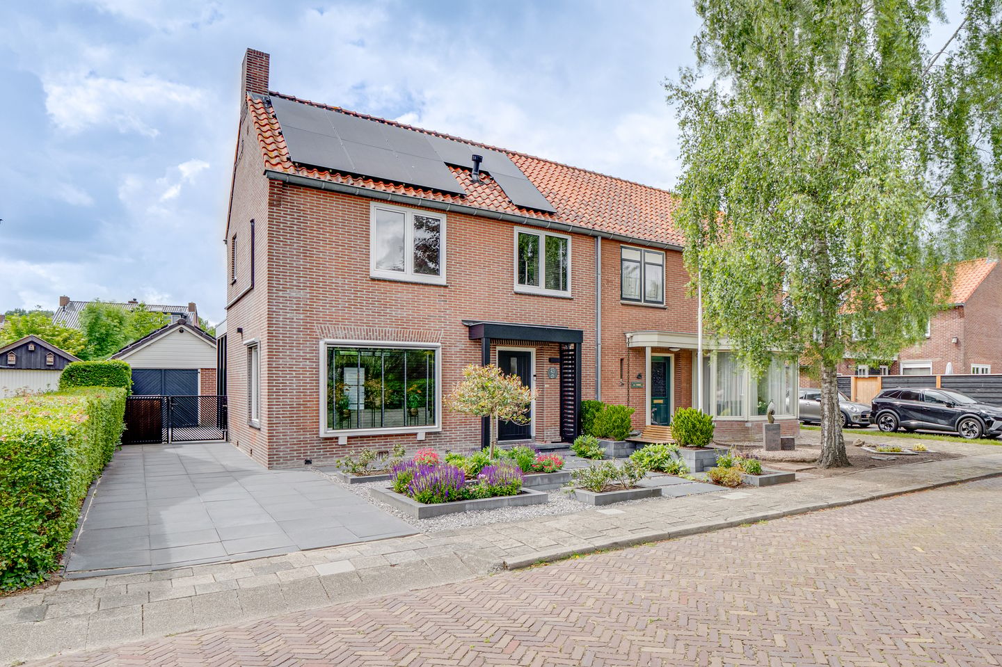 Photo 1 of Raadhuisstraat 43