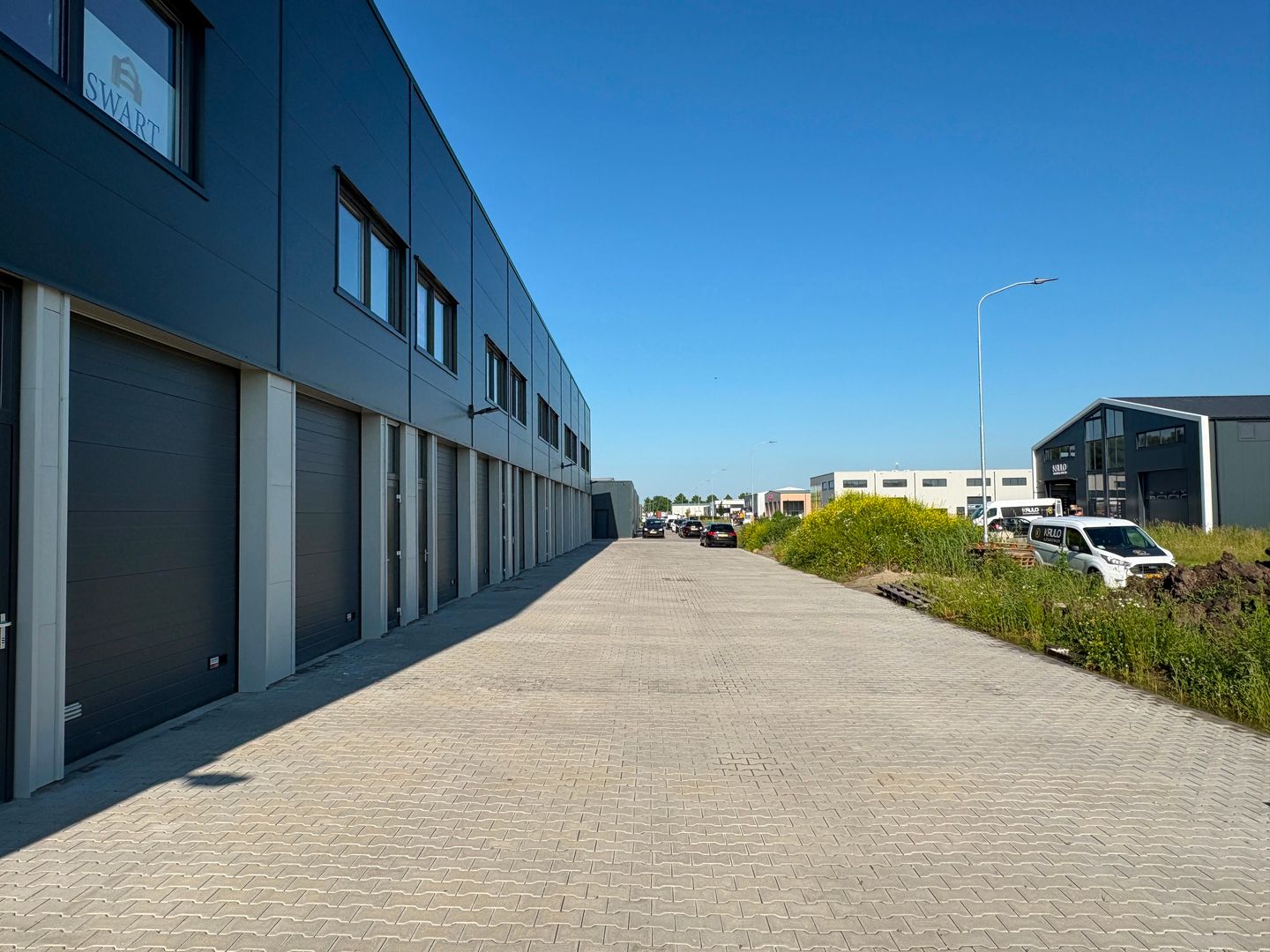 View photo 3 of Beneluxweg 234