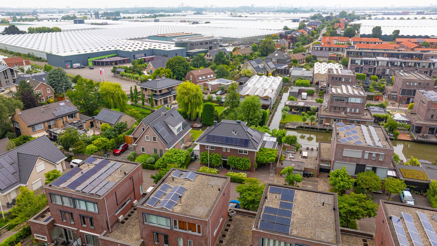 Photo 64 of Emmensstraat 14