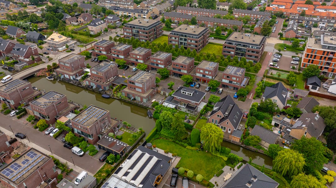 Photo 62 of Emmensstraat 14