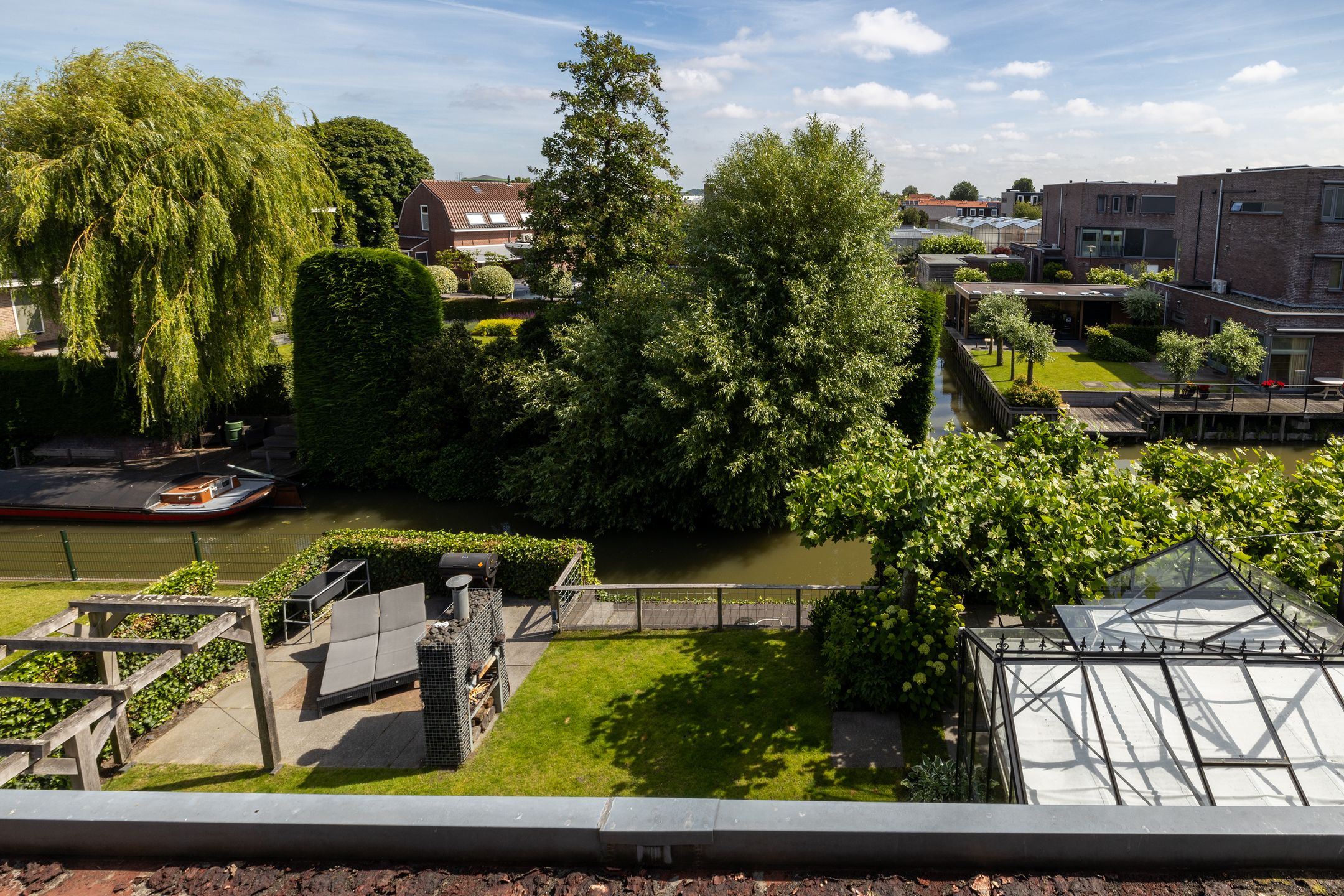 Photo 45 of Emmensstraat 14