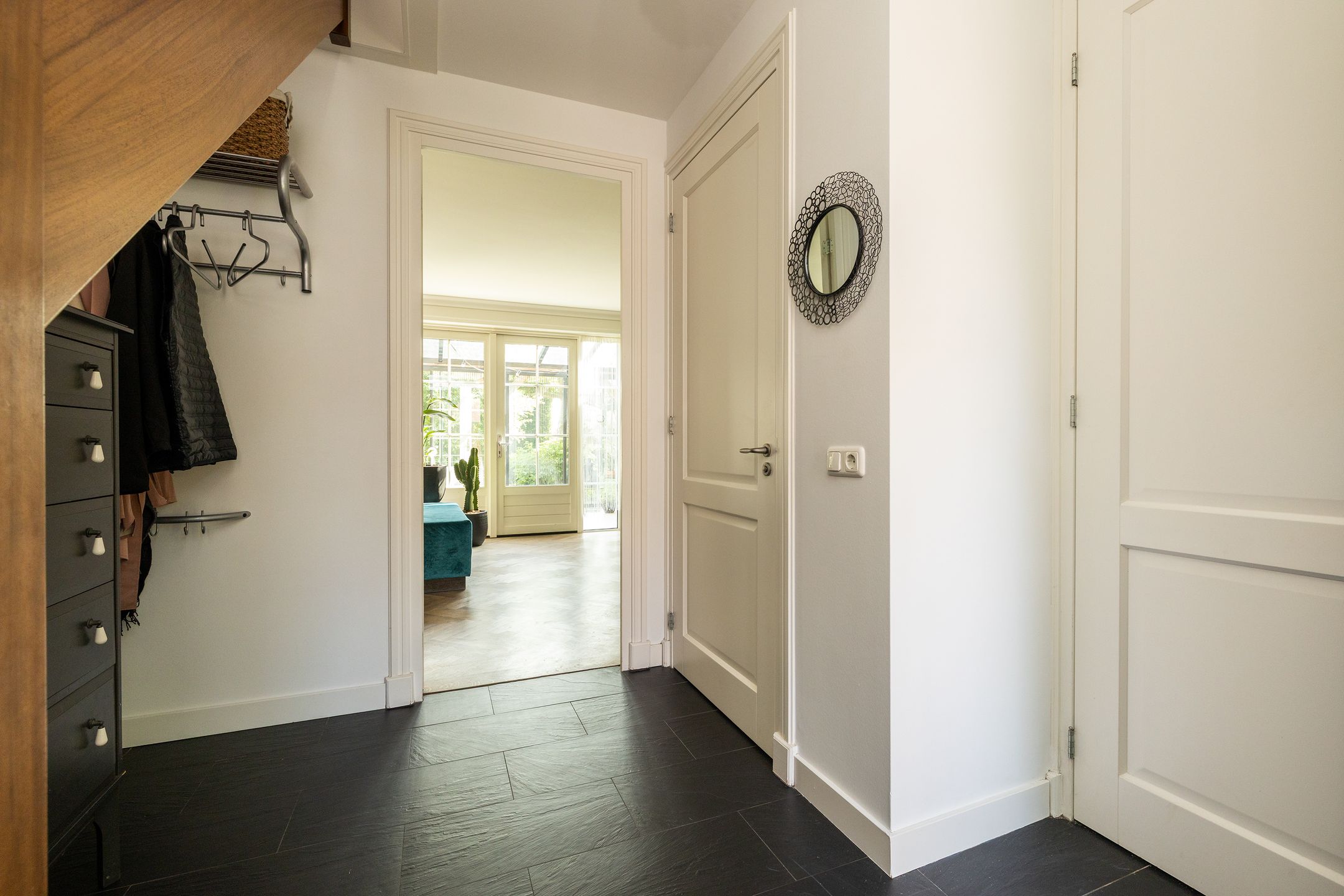 Photo 9 of Emmensstraat 14