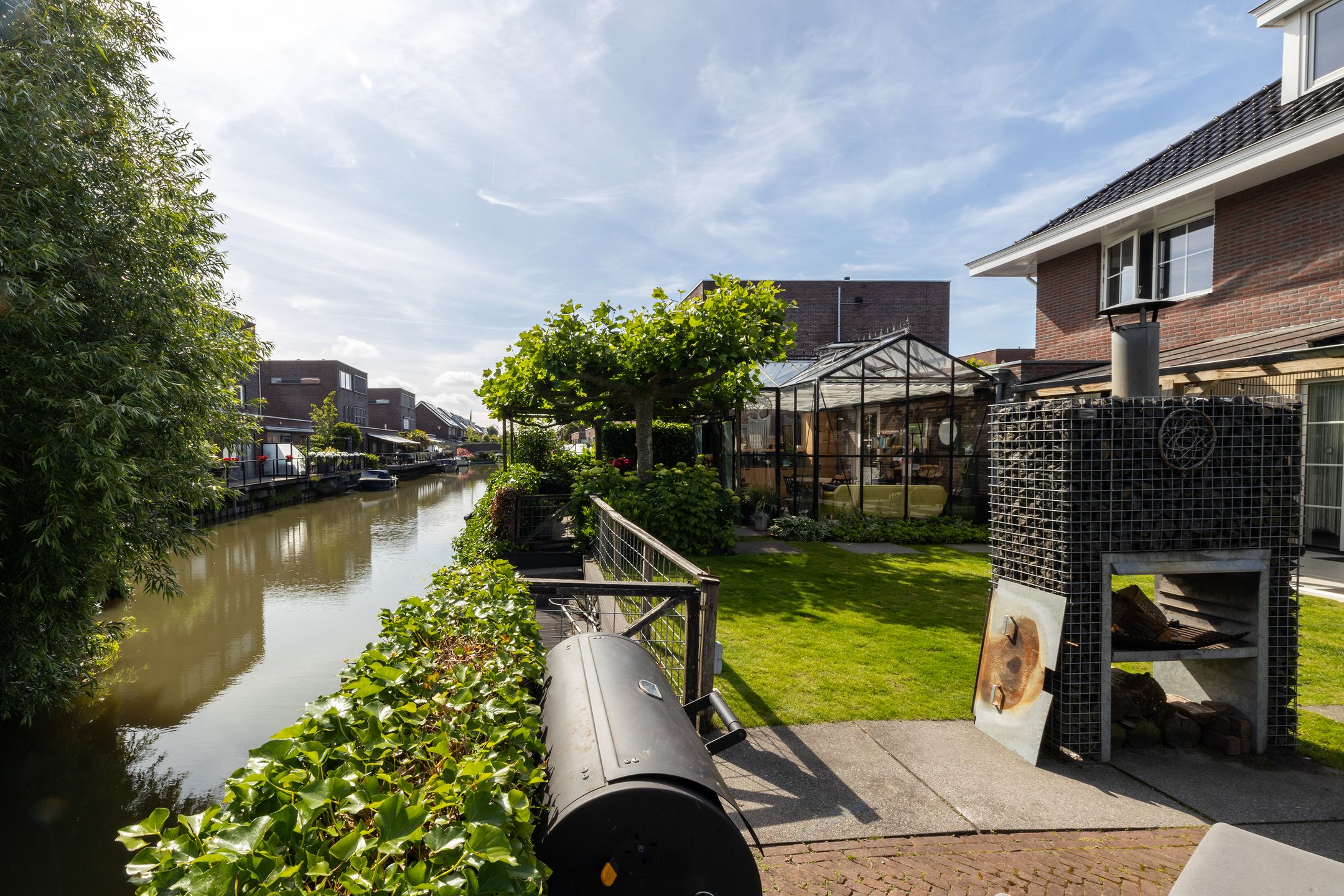 Photo 60 of Emmensstraat 14