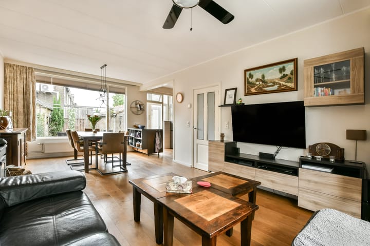 Tussenwoning te koop: Goudsesingel 69, Vlaardingen