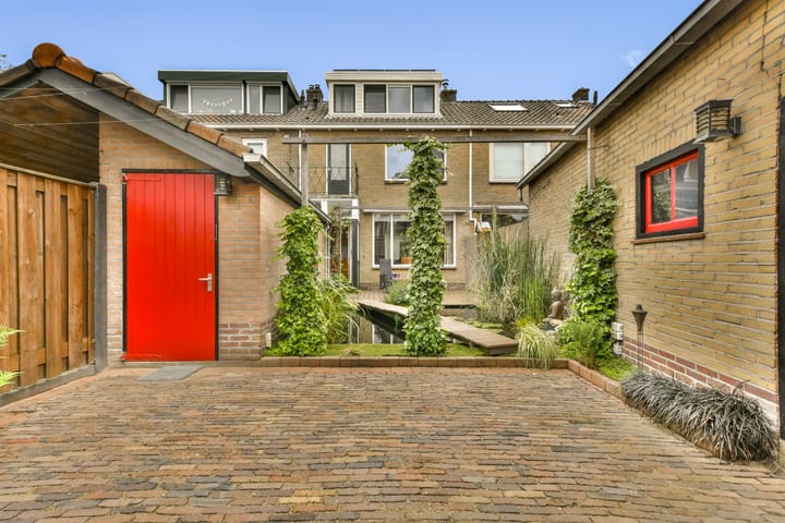 Tussenwoning te koop: Goudsesingel 69, Vlaardingen