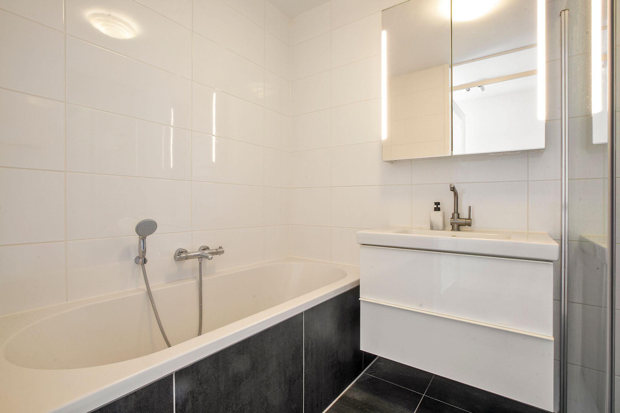 Foto 18 van Houthavenweg 221