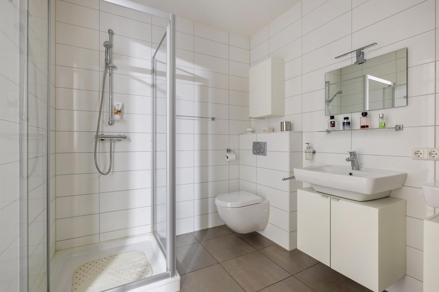 Foto 44 van Terheijdenstraat 4