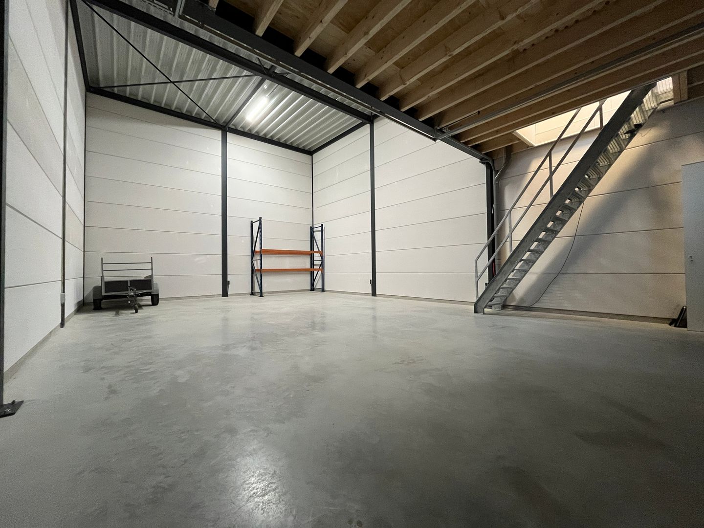 Bekijk foto 4 van Fahrenheitstraat 20-B8
