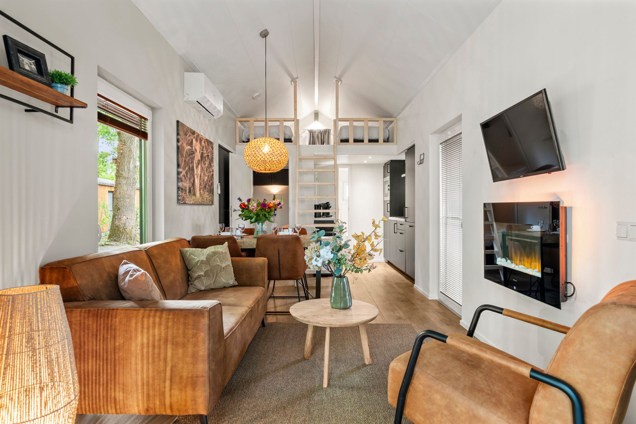 2-bedroom freehold villa in Wekerom — photo 3 of 5