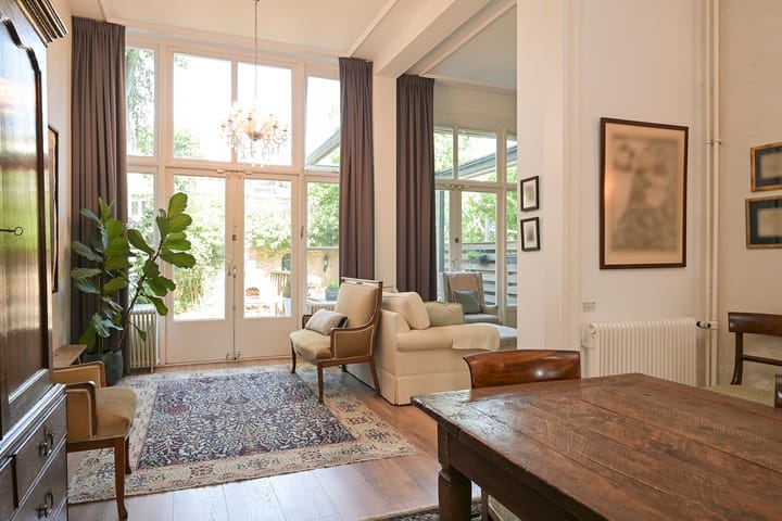 Tussenwoning te koop: Jan van Nassaustraat 89, 'S-Gravenhage