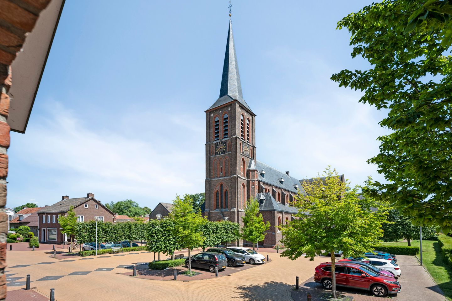 Photo 4 of Kerkstraat 11