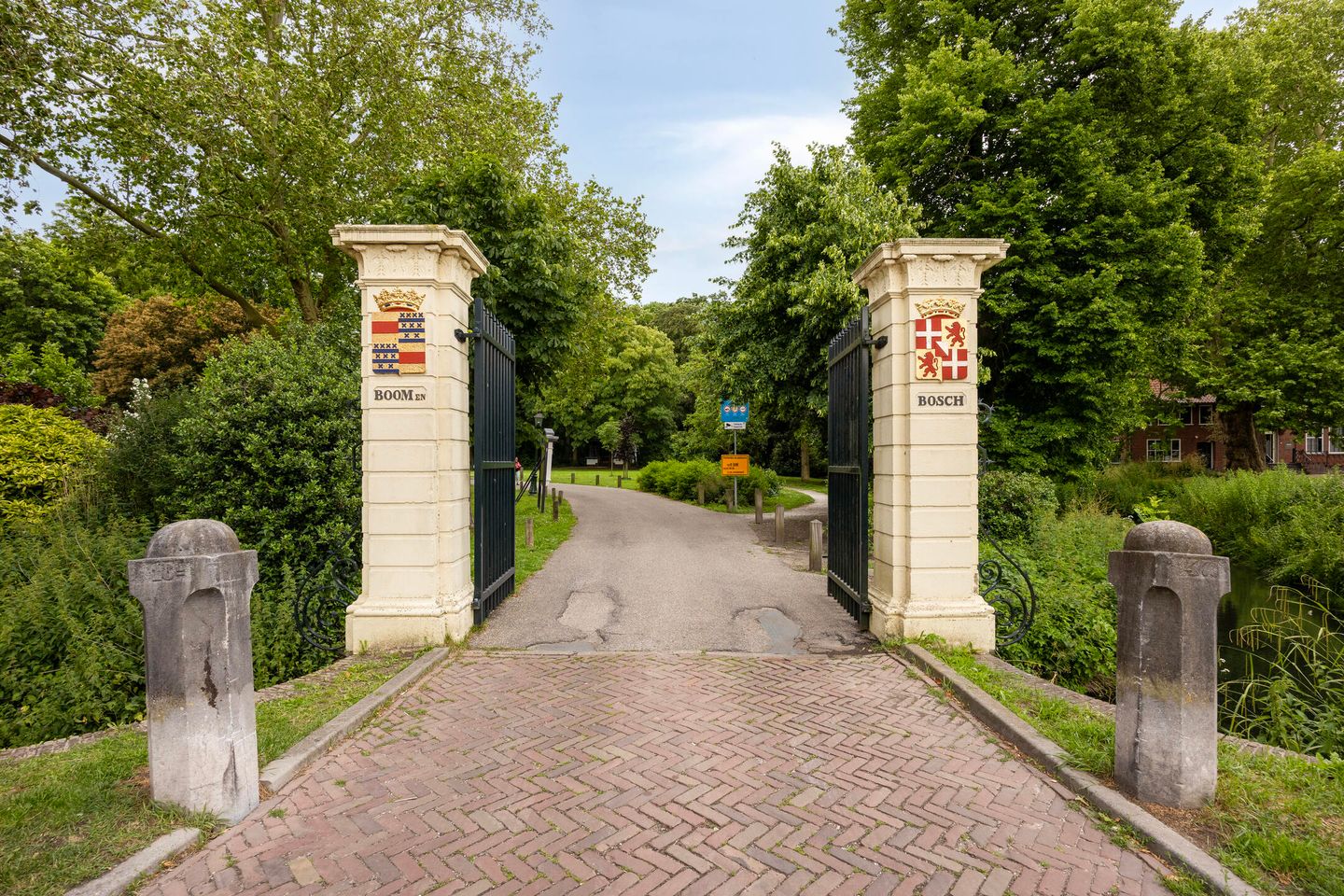 Photo 49 of Straatweg 99