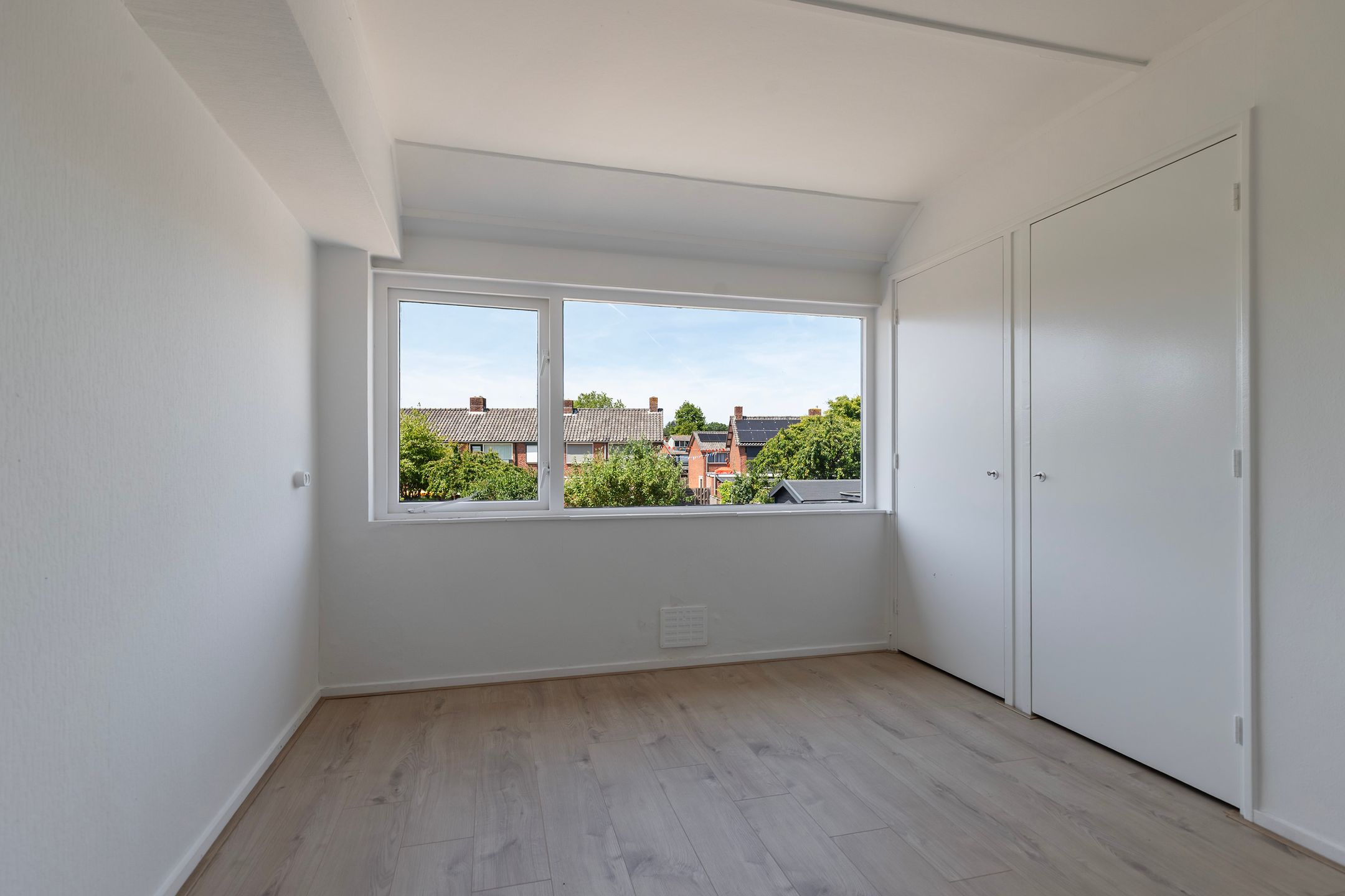 Photo 15 of T.M.C. Asserstraat 7