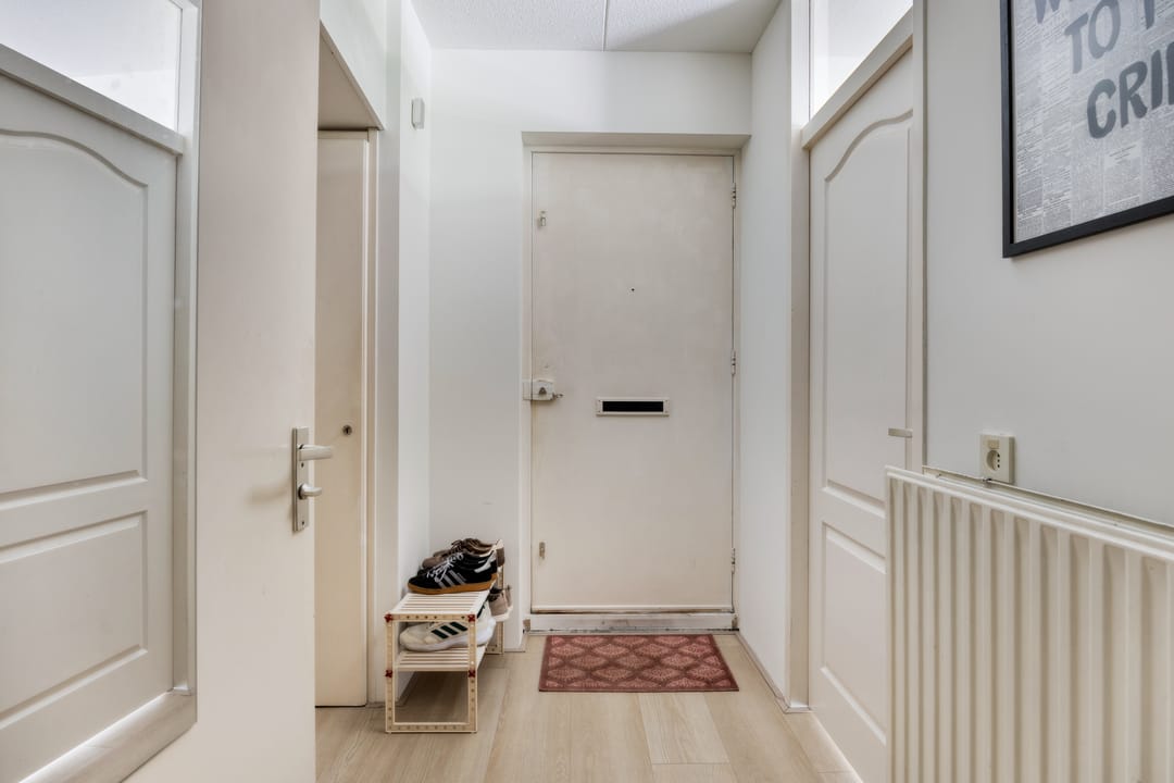 Photo 7 of Zonnebloemstraat 43
