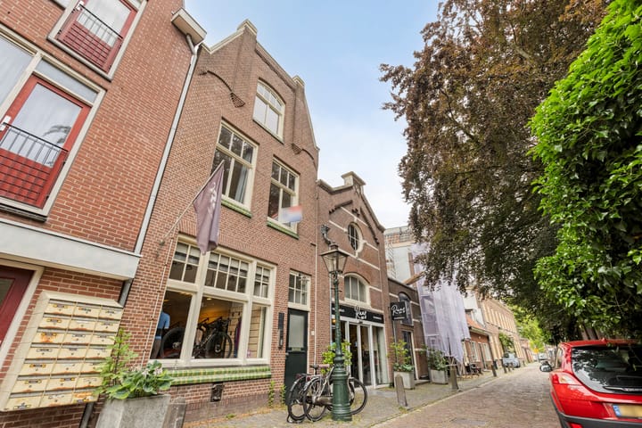 Photo 2 of Middelweg 30-B