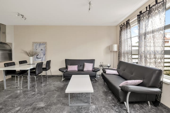 Tussenwoning te koop: Molensingel 18, Wieringerwaard