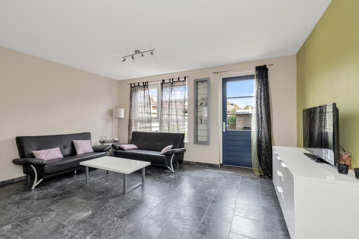 Tussenwoning te koop: Molensingel 18, Wieringerwaard