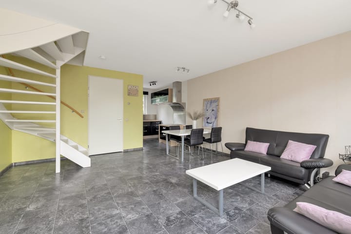 Tussenwoning te koop: Molensingel 18, Wieringerwaard