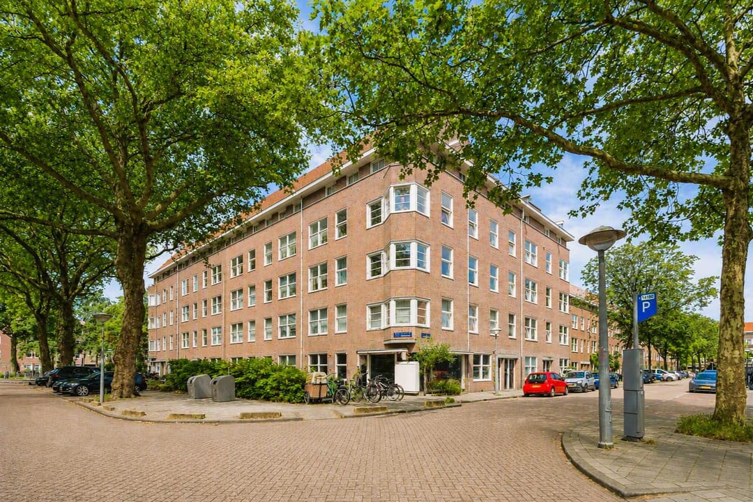 Photo 1 of Joos de Moorstraat 1-2