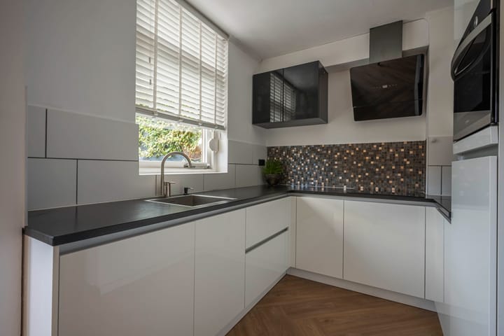 Tussenwoning te koop: Zeskant 24, Heerlen