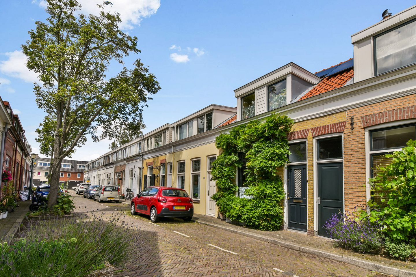 Photo 5 of Oranjestraat 19