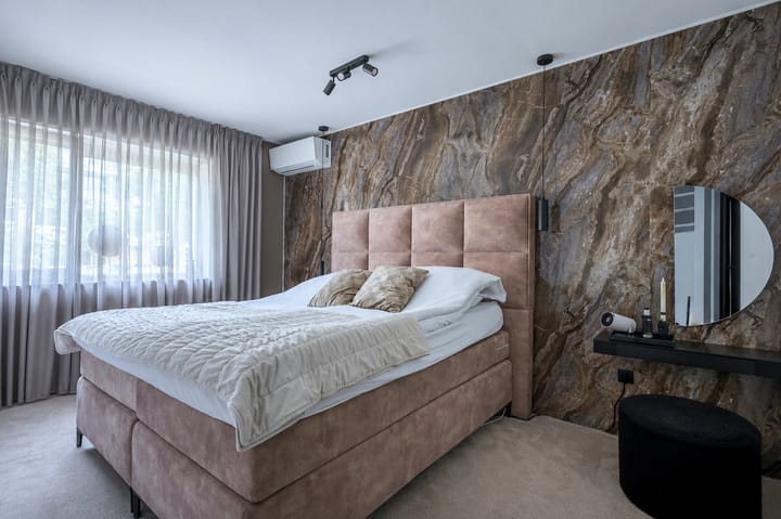 Tussenwoning te koop: Zeskant 24, Heerlen