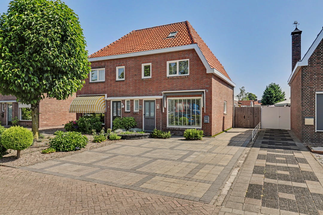 Foto 7 van Esdoornlaan 11