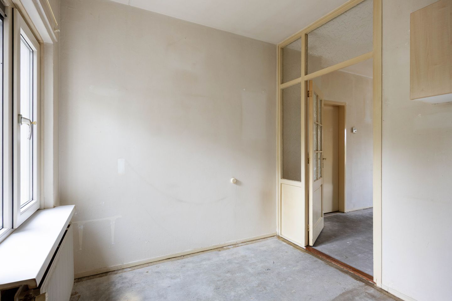Photo 14 of Irenestraat 6