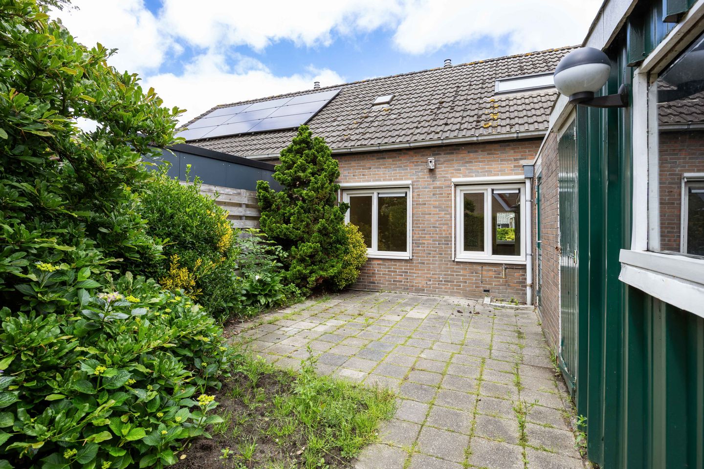 Photo 34 of Irenestraat 6