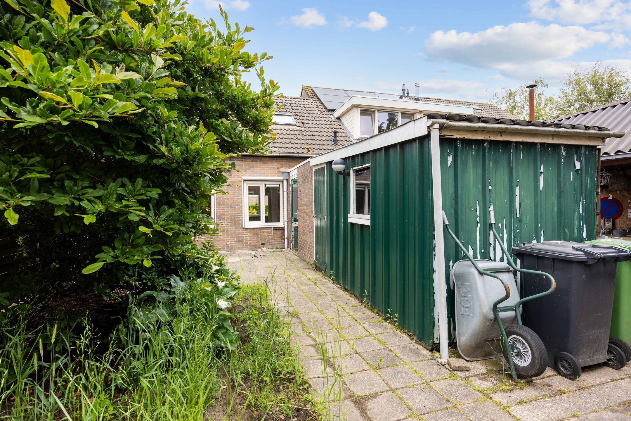Photo 33 of Irenestraat 6