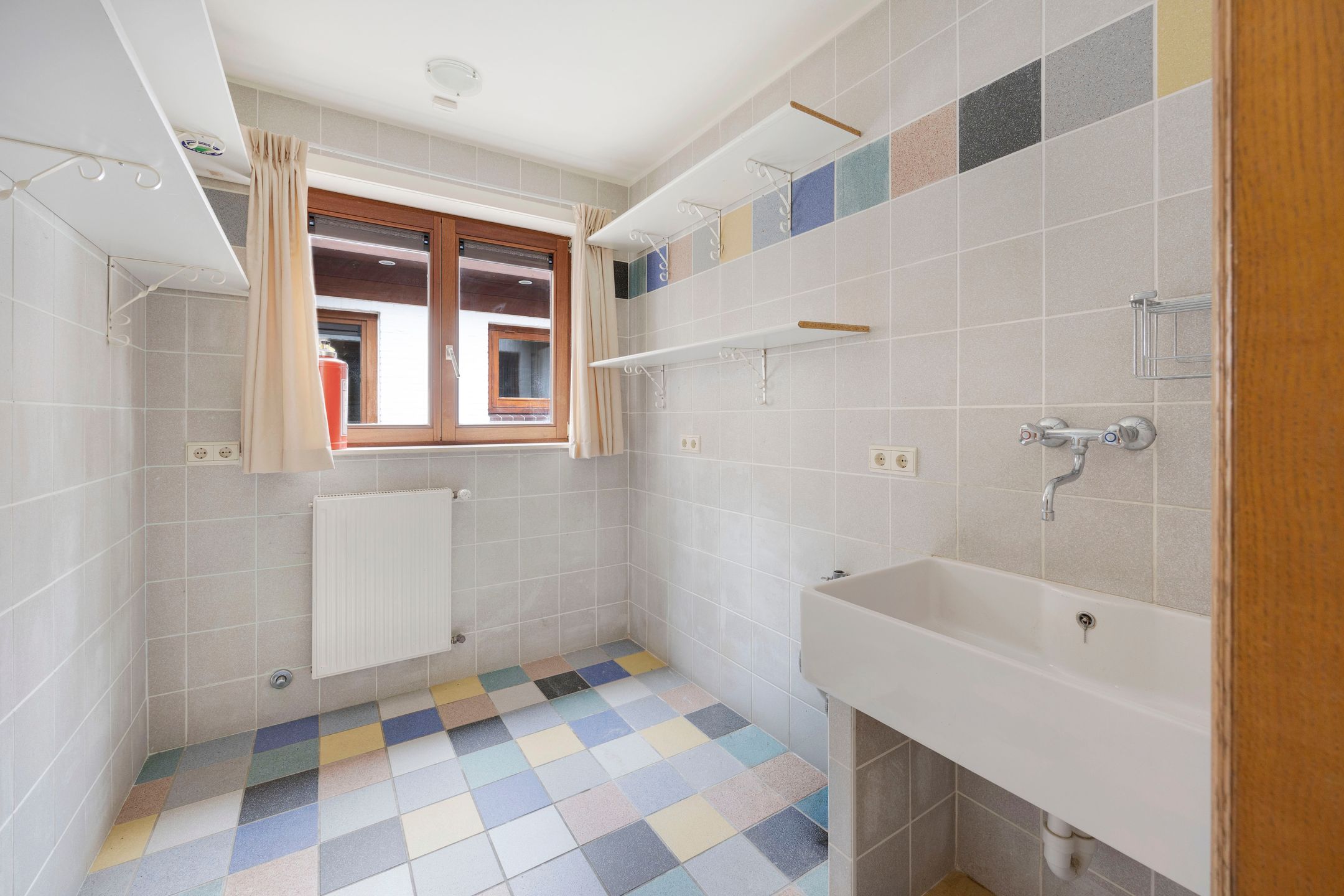 Photo 24 of Van Bronckhorstlaan 12