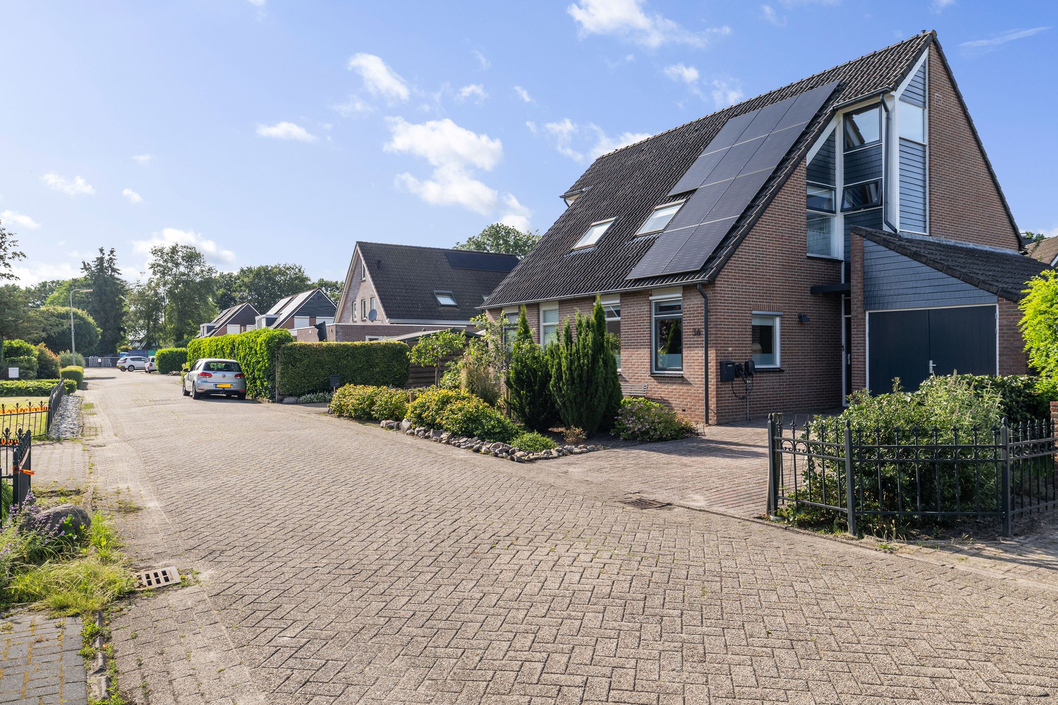 Photo 42 of Van Ekelenburgstraat 36