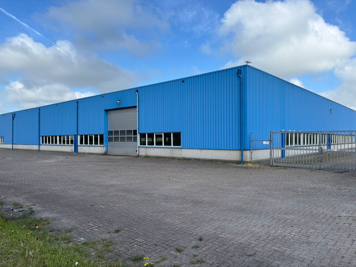 View photo 1 of Constructieweg 49
