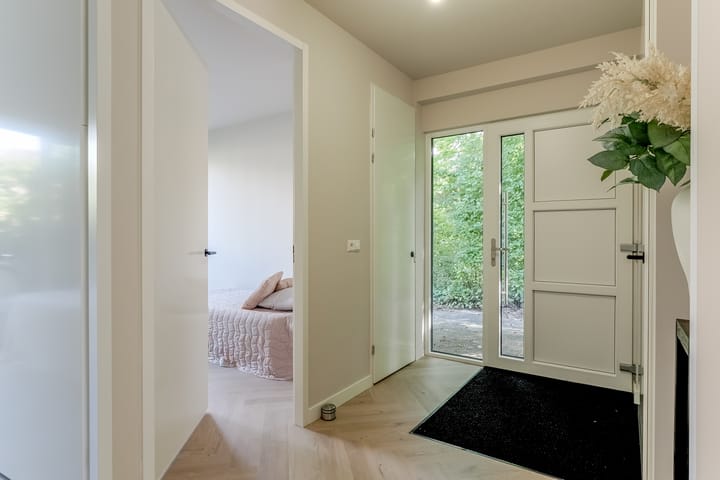 Hoekwoning te koop: Meeuwstraat 78, Purmerend