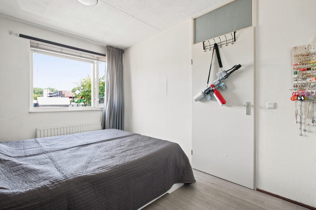 Photo 16 of Terneuzenstraat 109