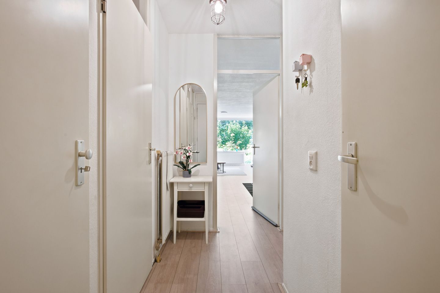 Photo 29 of Terneuzenstraat 109