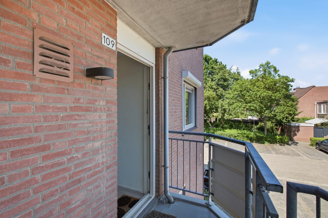 Photo 7 of Terneuzenstraat 109