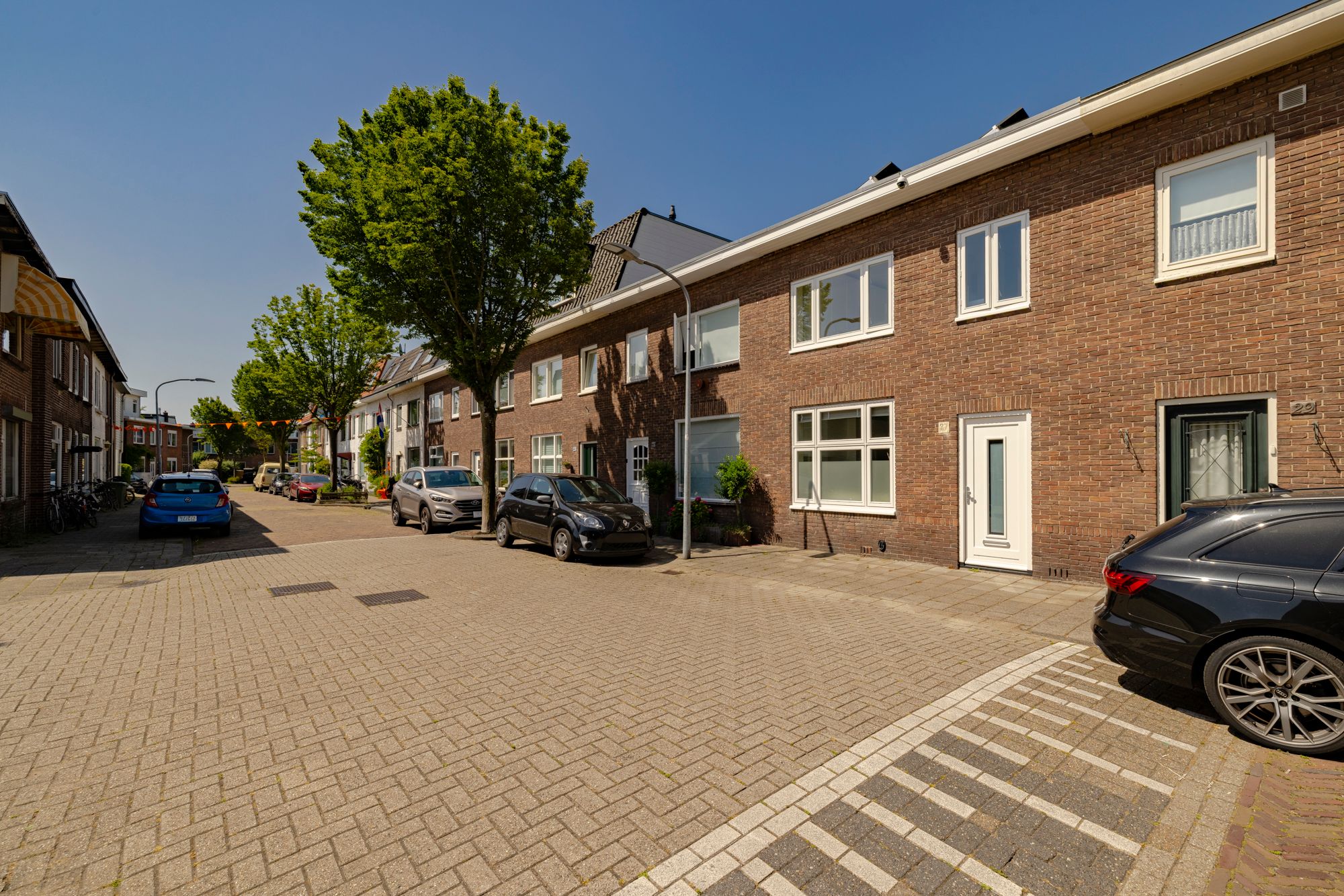 Photo 33 of Rembangstraat 27