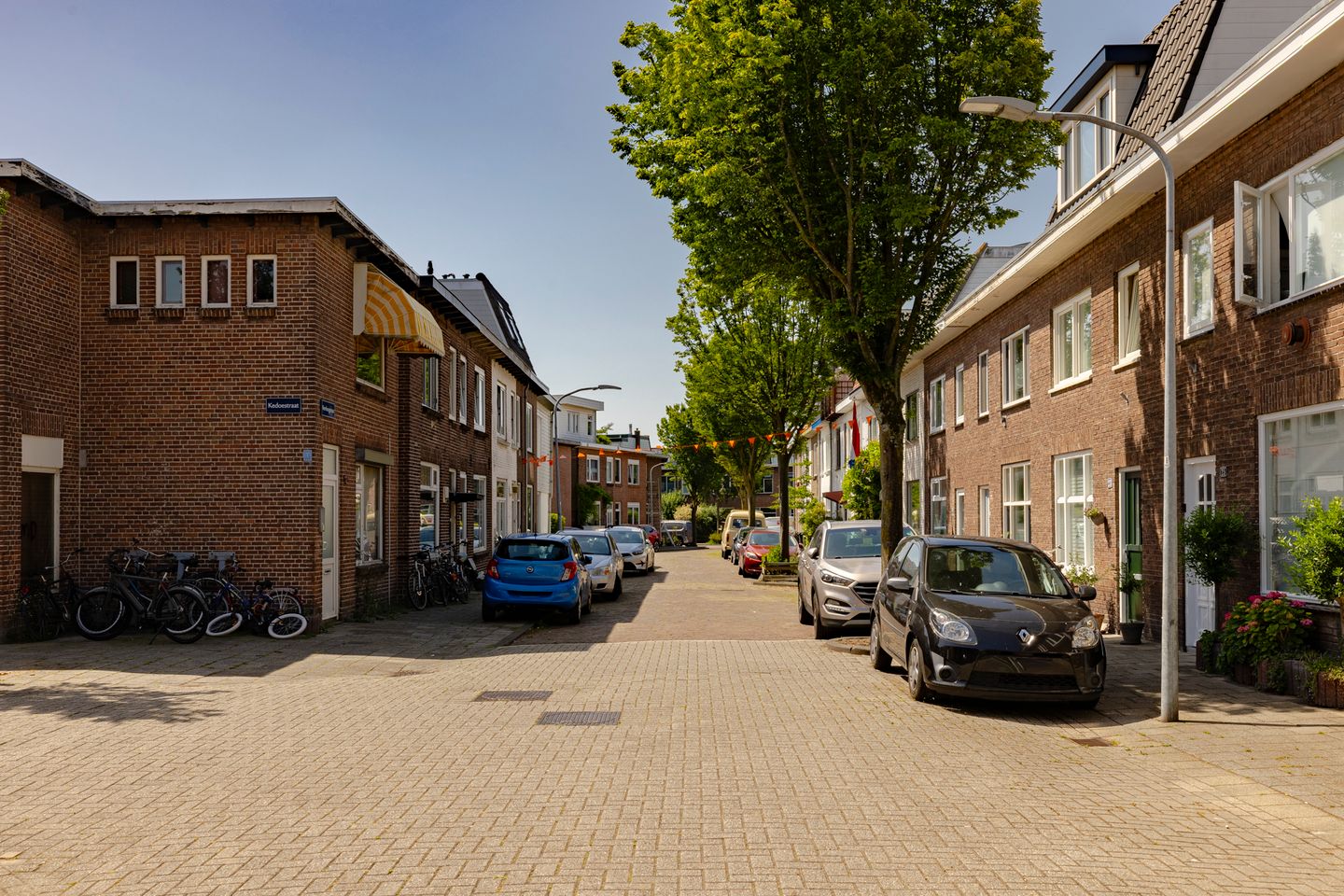 Photo 34 of Rembangstraat 27