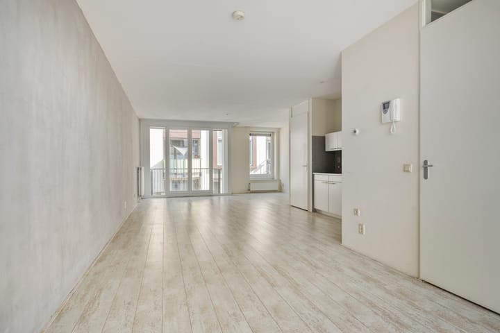 Photo 3 of Mgr vdn Tillaartstraat 40
