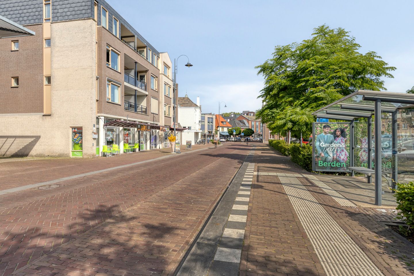Photo 34 of Mgr vdn Tillaartstraat 40