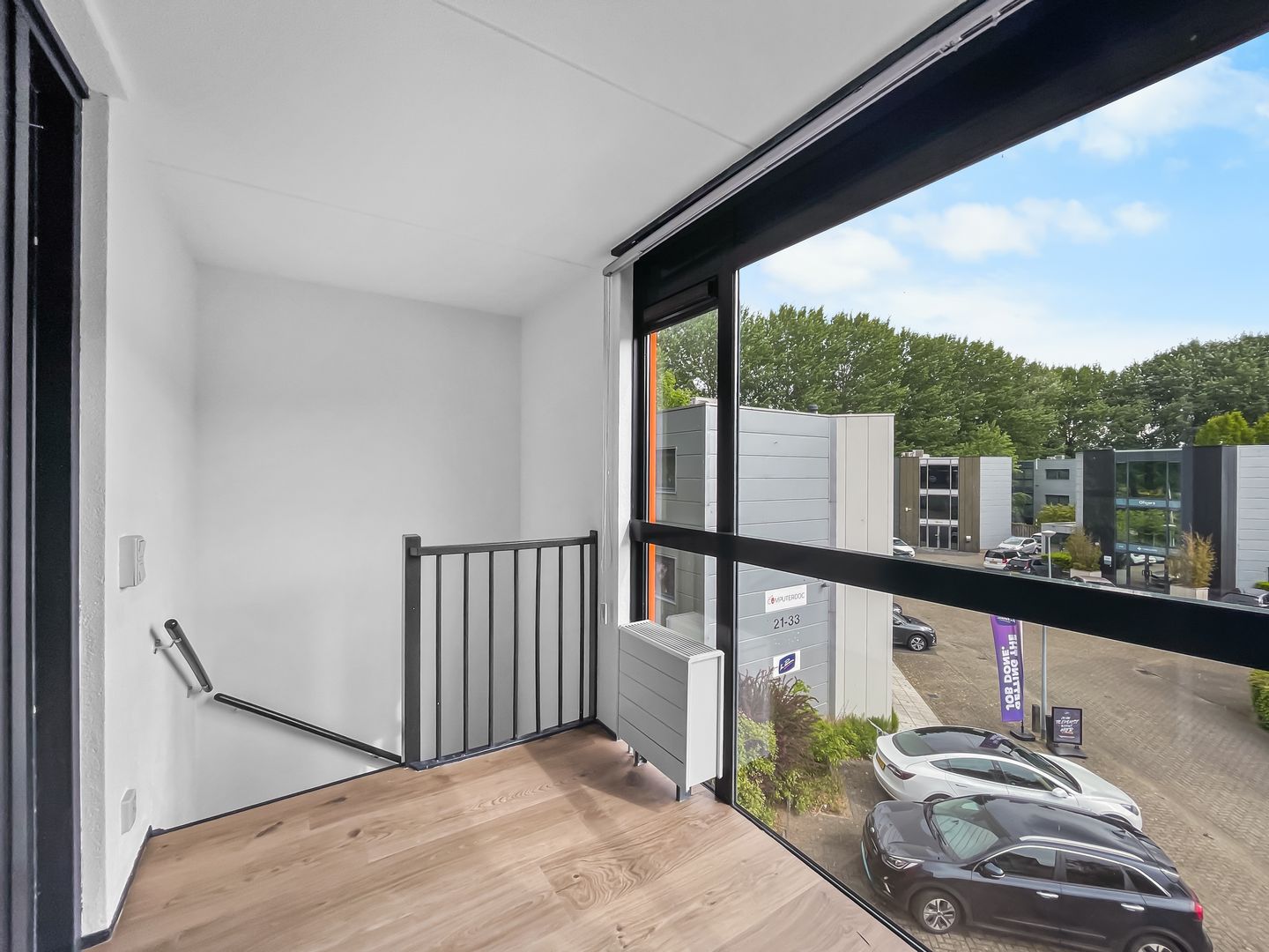 Bekijk foto 2 van Randstad 21 31