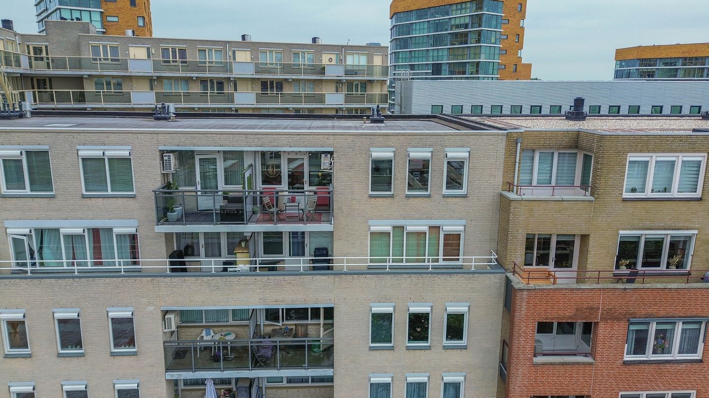 Photo 49 of Fluiterlaan 530