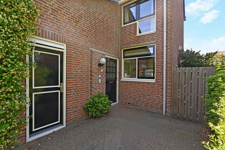 Hoekwoning te koop: Du Perronhove 1, Zoetermeer