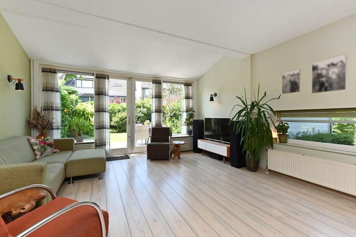 Hoekwoning te koop: Du Perronhove 1, Zoetermeer