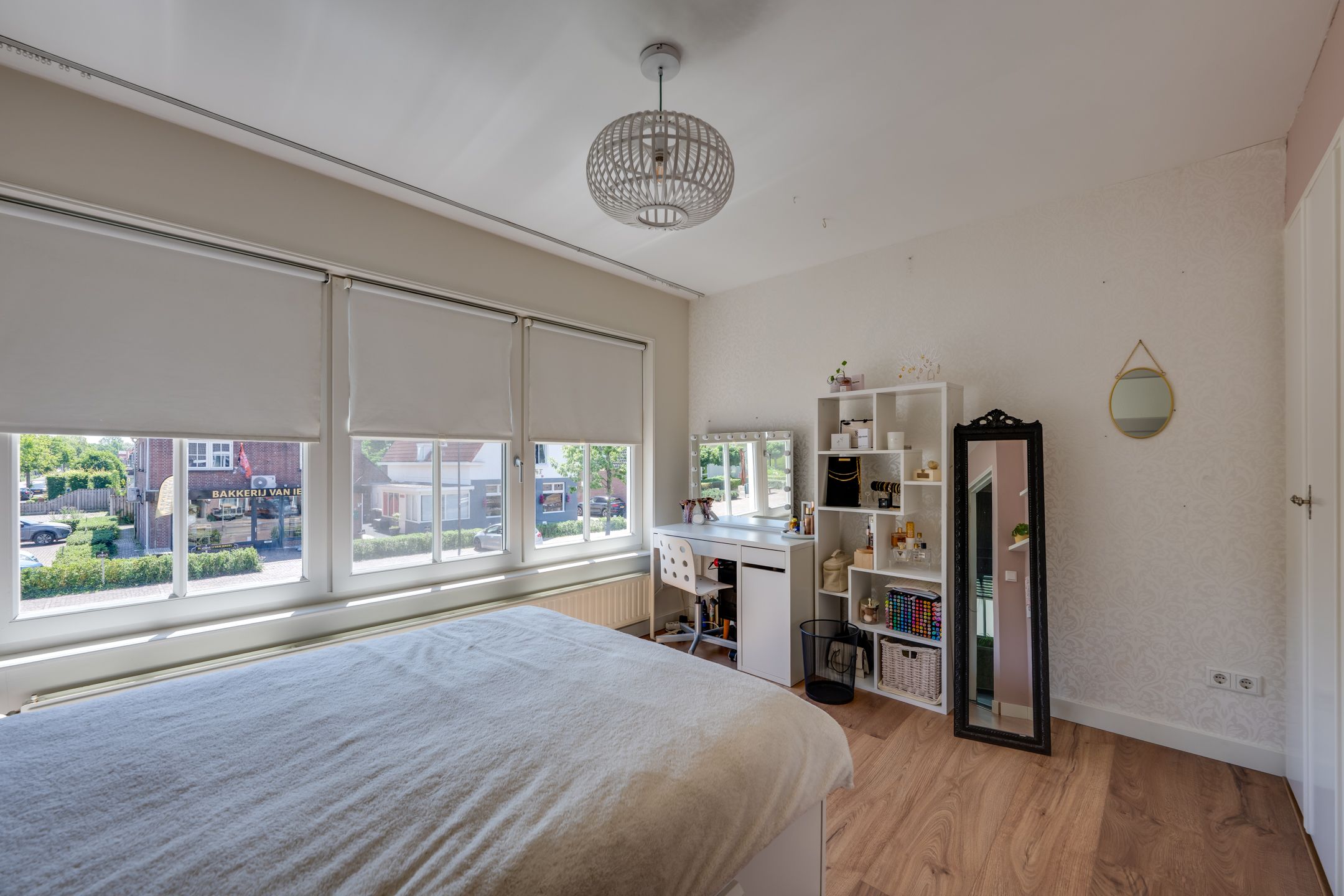Photo 42 of Slimstraat 32